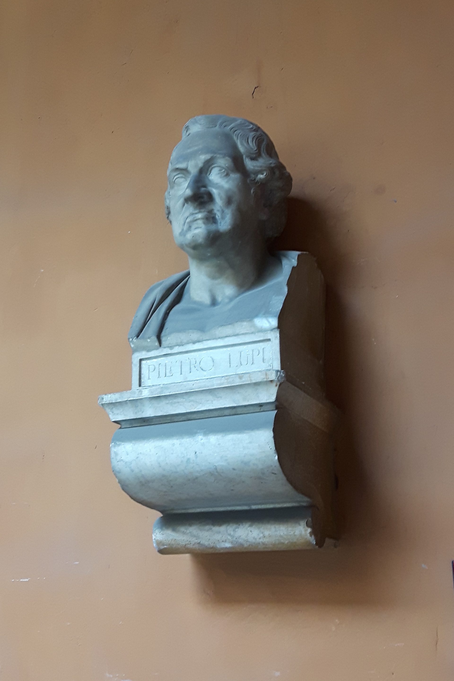 Pietro Lupi's bust, Santo Spirito in Sassia, Rome (3).jpg